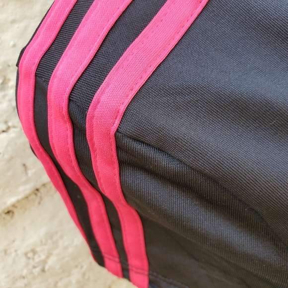 ADIDAS 3-Stripes Club TEE - Picture 3 of 6
